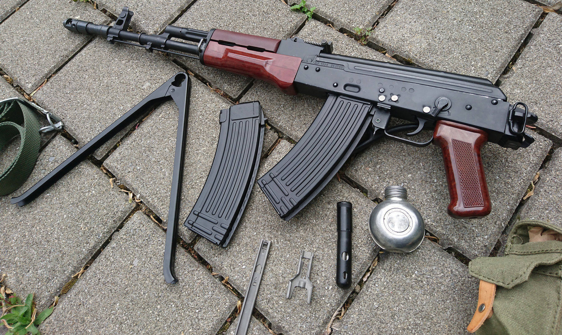 Automat/Seriefeuerwaffe Sturmgewehr Polnische RADOM Kbk wz.88 Tantal im Kal...